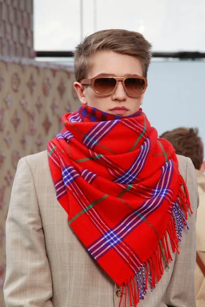 Look 36